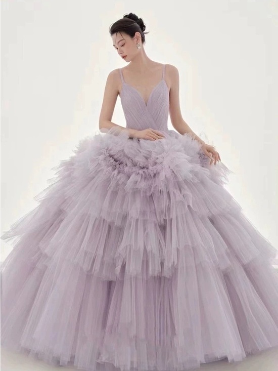 Dresses & Skirts - Elegant Lilac Tulle Ball Gown Dress